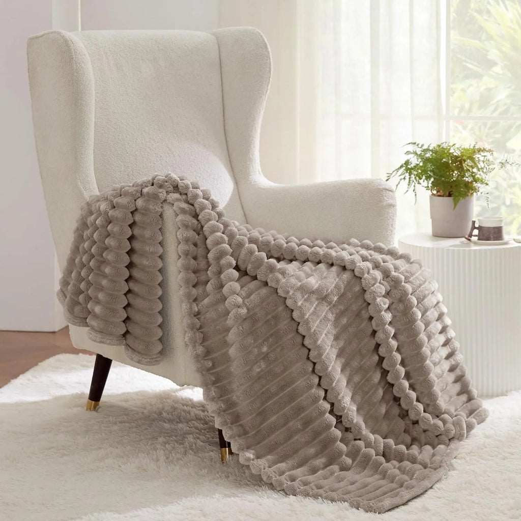 Lapinou – Plaid Fausse Fourrure de Lapin Luxe