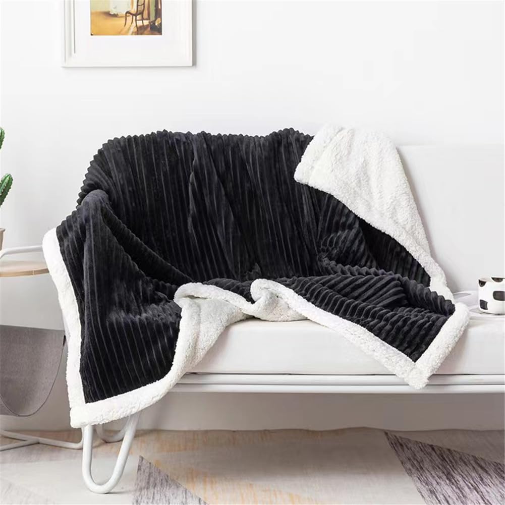 Velours – Couverture Flanelle Côtelée 3D